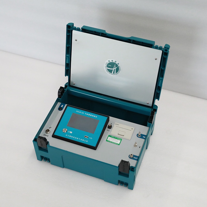 SF6氣體密度繼電器全自動(dòng)校驗(yàn)儀產(chǎn)品側(cè)面