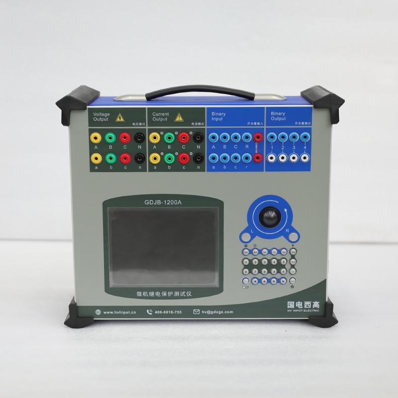 微機繼電保護測試儀實物圖